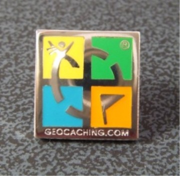 Odznak Geocaching.com Polished Silver Odznak Geocaching.com Polished Silver